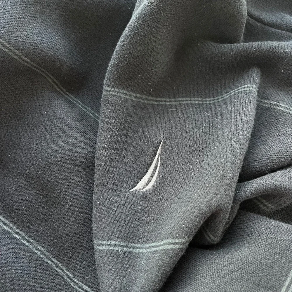 Nautica Mens Sz L Black Shadow Stripe Quarter Zip Pullover Fleece Sweater Preppy